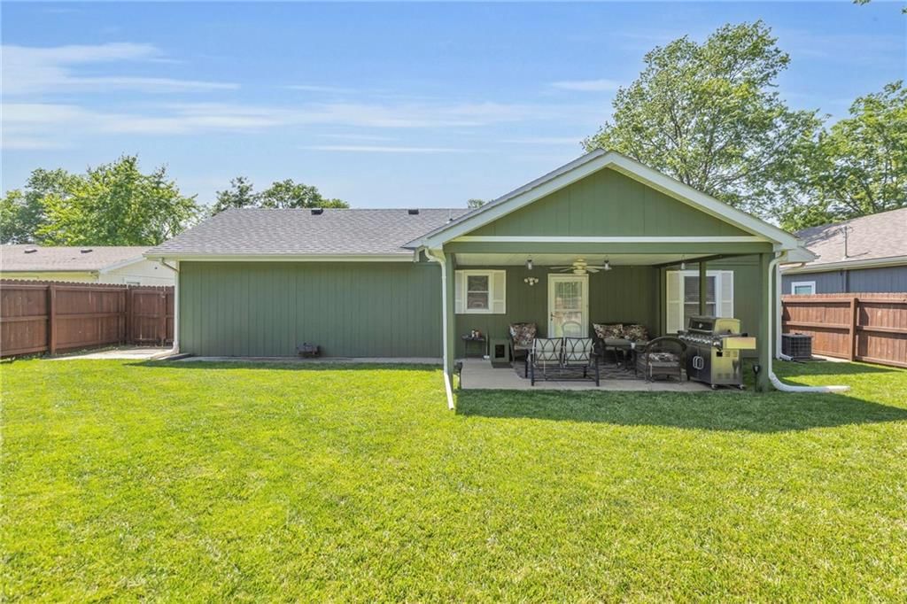 823 S Pecan Street — photo 38
