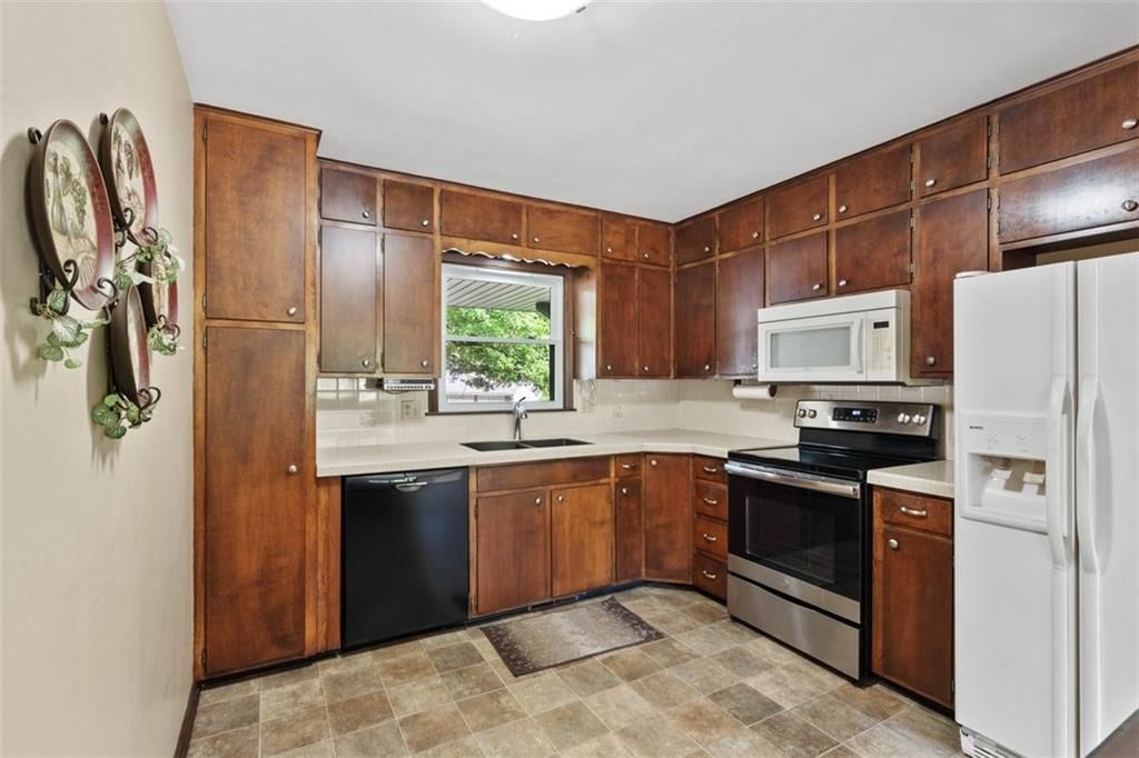 11209 E 60th Street — photo 20