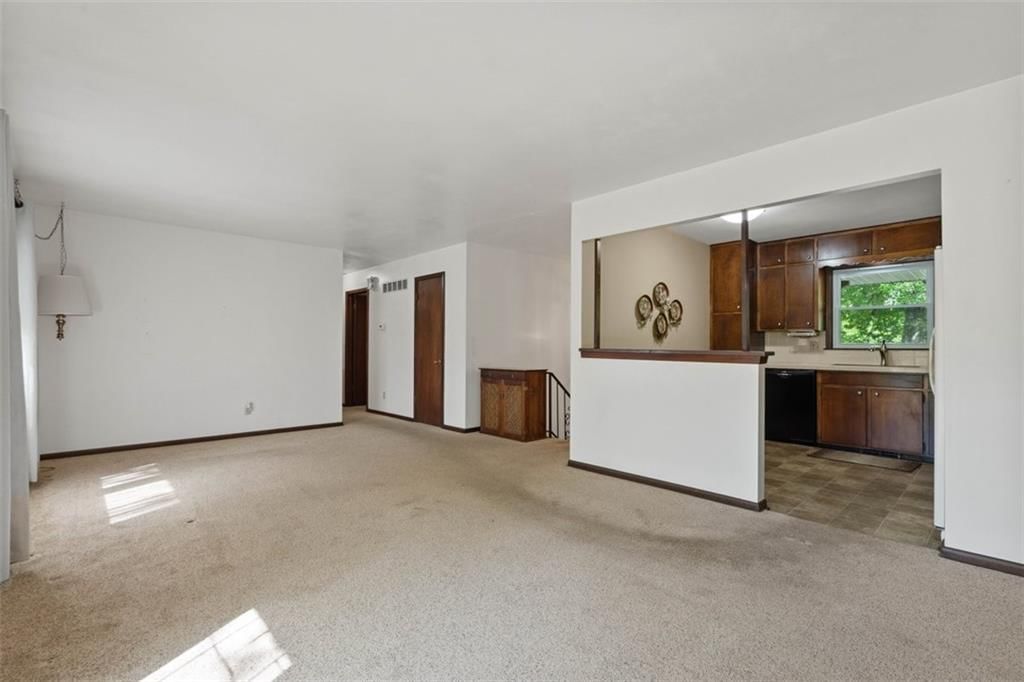 11209 E 60th Street — photo 23
