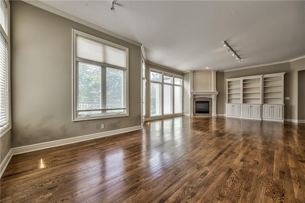 5309 W 141st Terrace — photo 11
