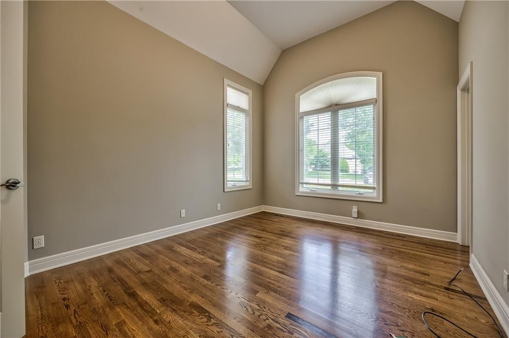 5309 W 141st Terrace — photo 25