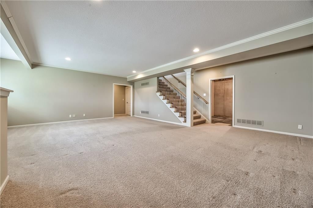 5309 W 141st Terrace — photo 29