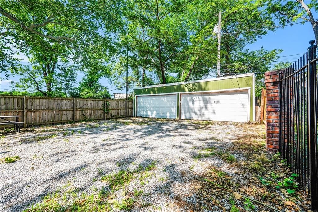 Photo 39 of 39 - 4616 Tracy Avenue