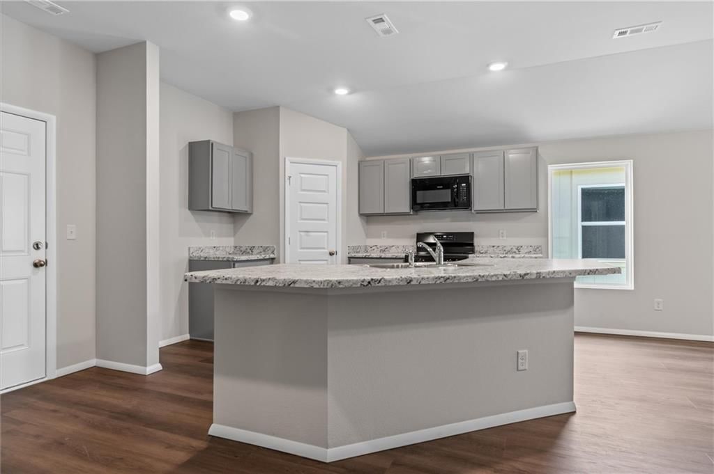 37743 W 207th Terrace — photo 9