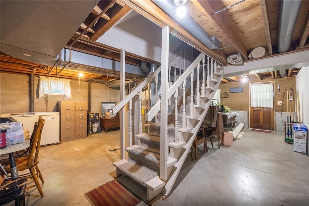 401 E 129th Terrace — photo 35