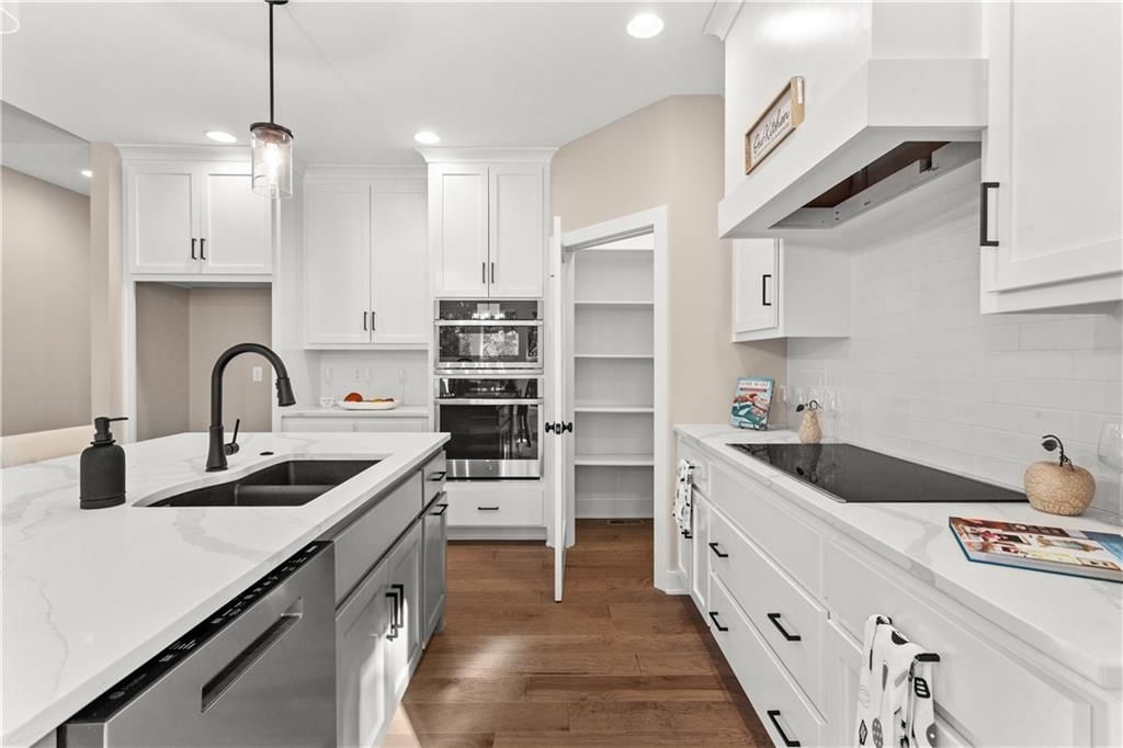 303 SW 17th Street — photo 19