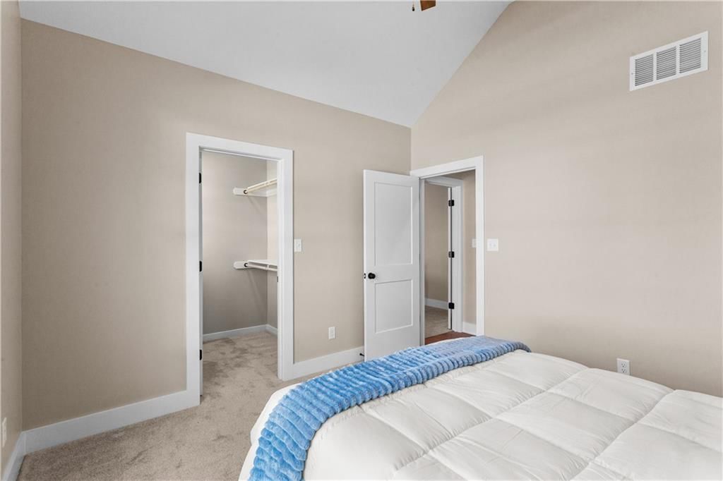 303 SW 17th Street — photo 31