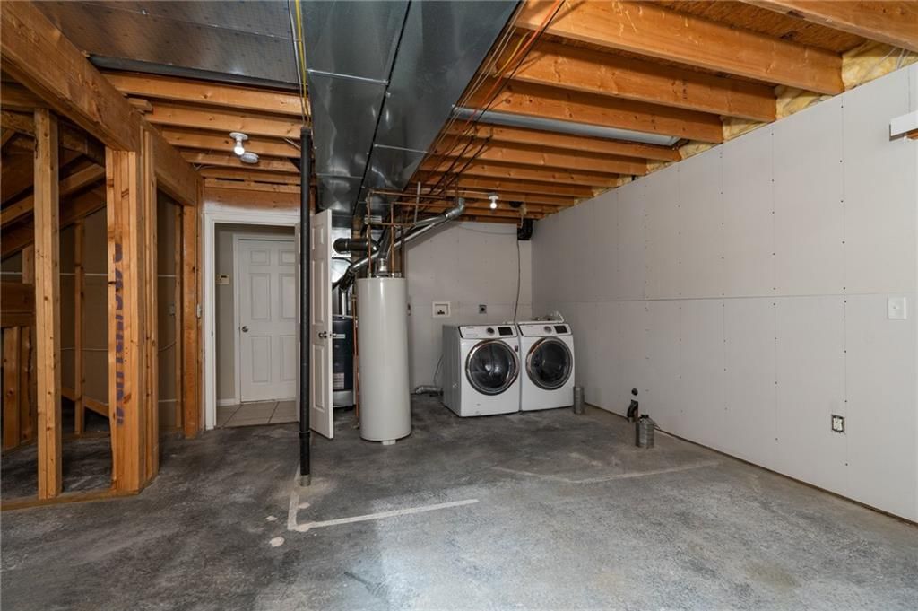 706 E 15th Street — photo 32
