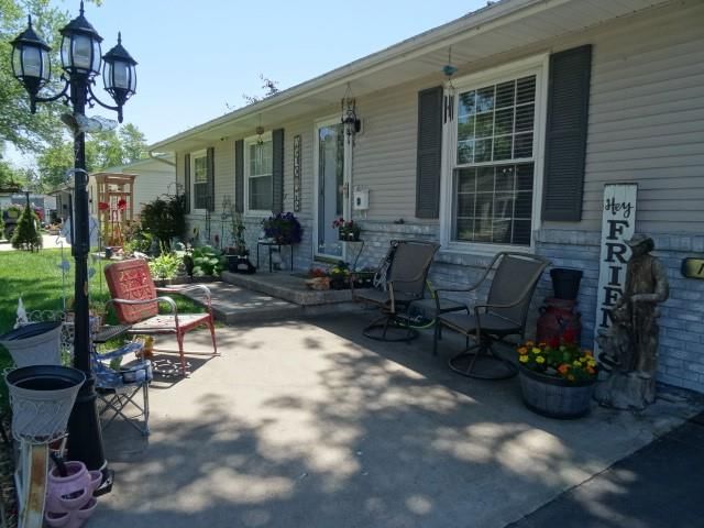 1502 S Main Street — photo 10