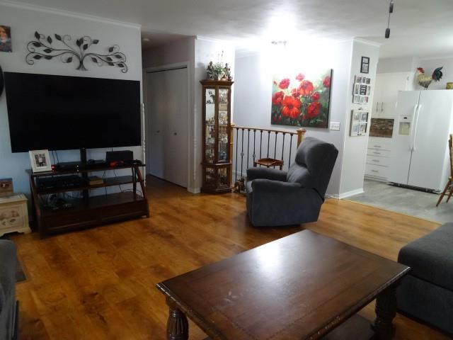 1502 S Main Street — photo 13