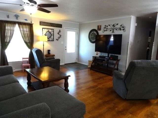 1502 S Main Street — photo 14