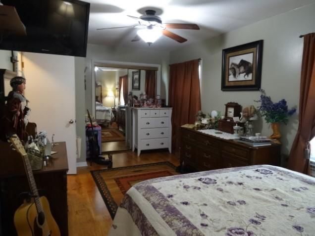 1502 S Main Street — photo 33