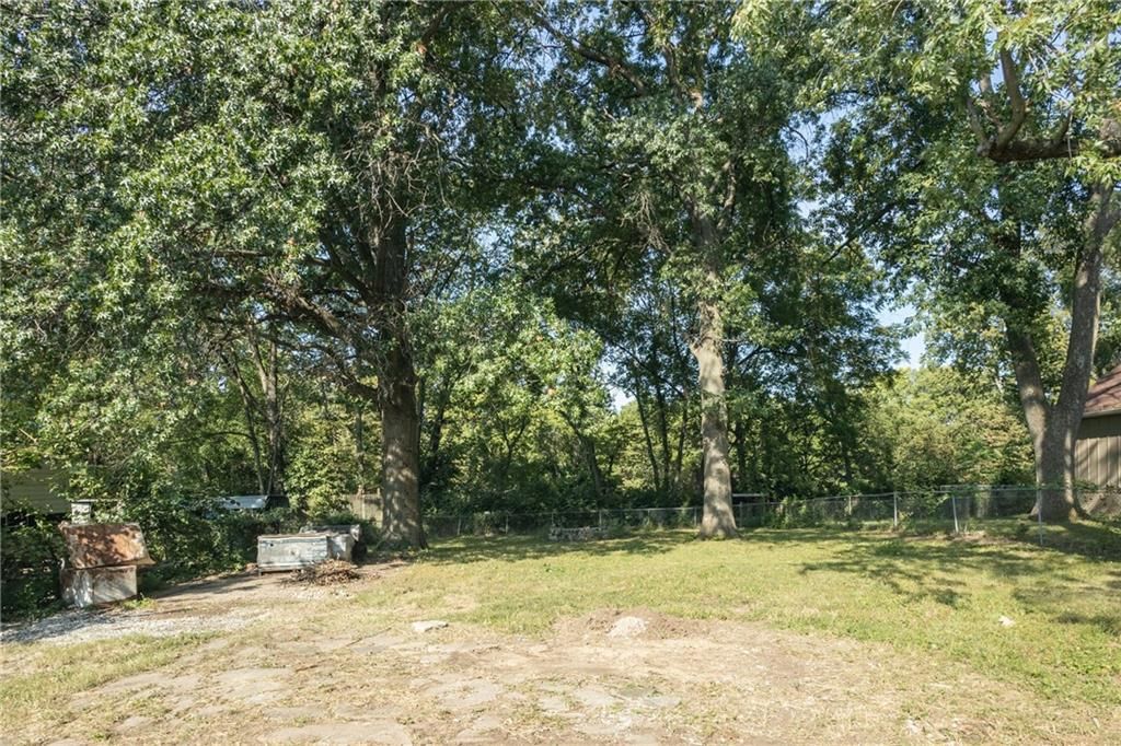 1424 S Liberty Street — photo 17