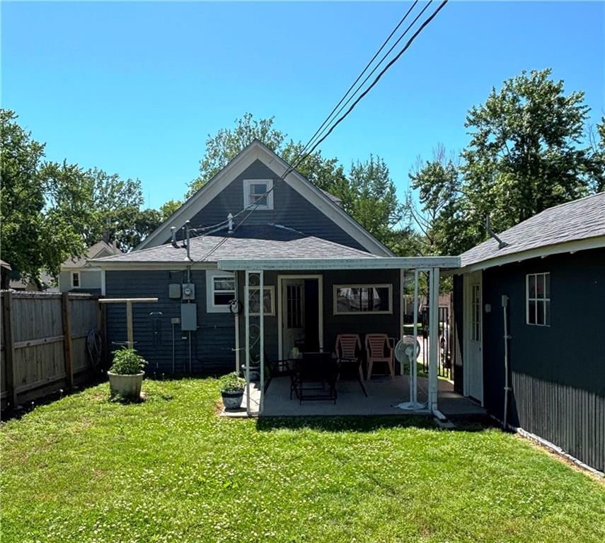 Photo 7 of 37 - 620 S Evergreen Avenue