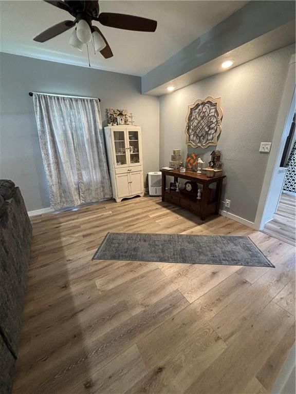 Photo 17 of 37 - 620 S Evergreen Avenue