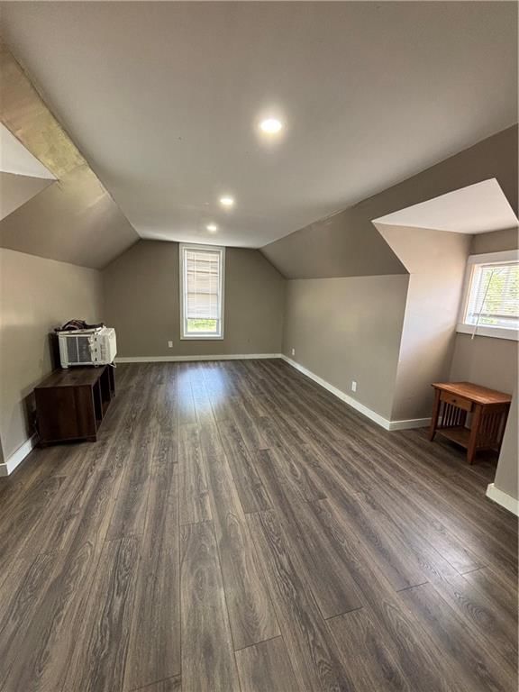 Photo 31 of 37 - 620 S Evergreen Avenue
