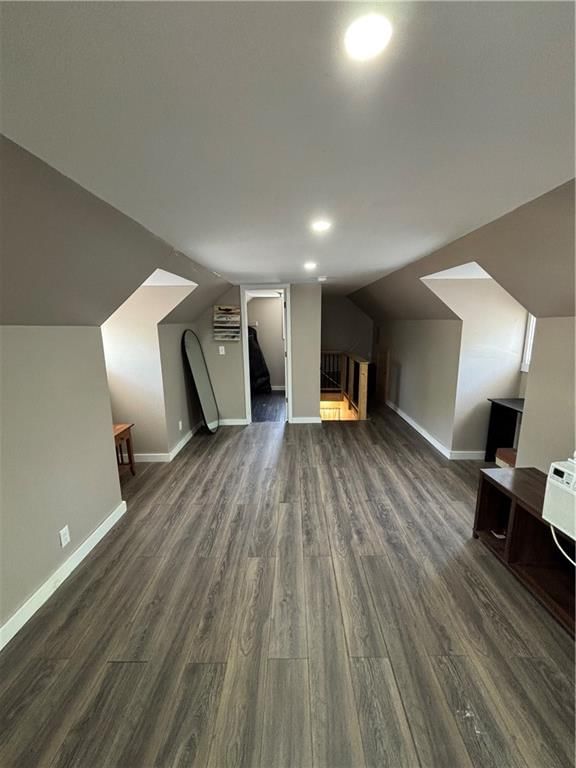 Photo 32 of 37 - 620 S Evergreen Avenue
