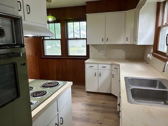 Photo 12 of 32 - 2823 Clark Avenue