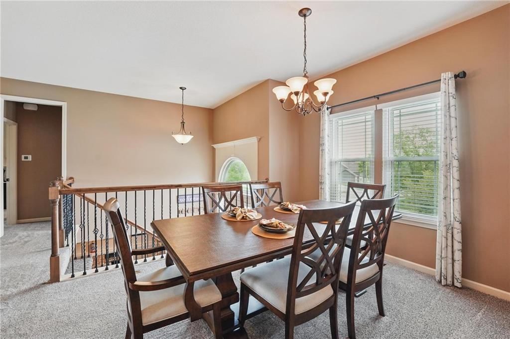10136 N Wallace Avenue — photo 16
