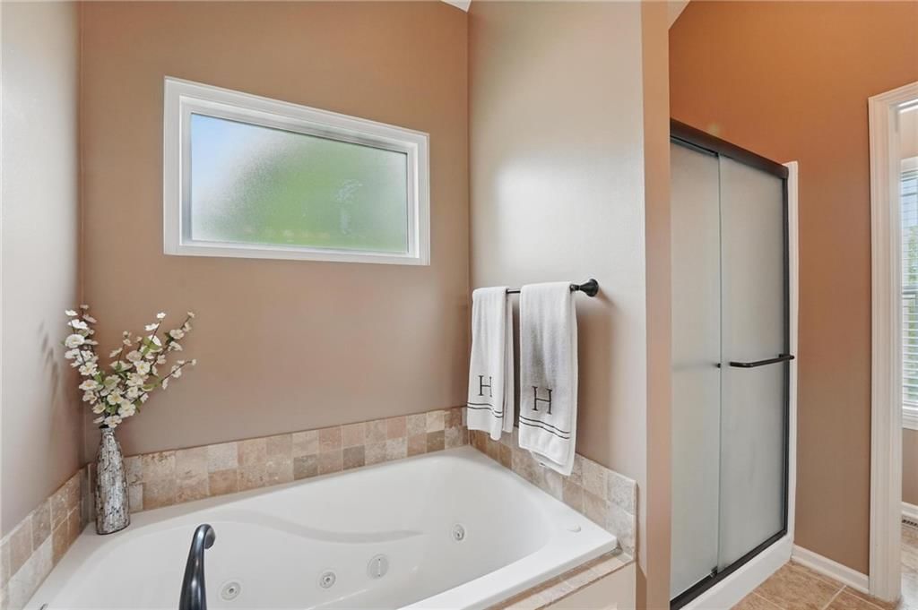 10136 N Wallace Avenue — photo 21