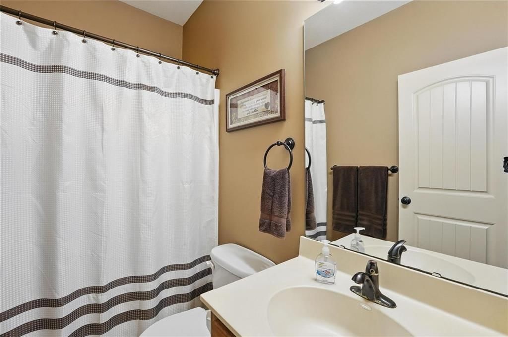 10136 N Wallace Avenue — photo 24