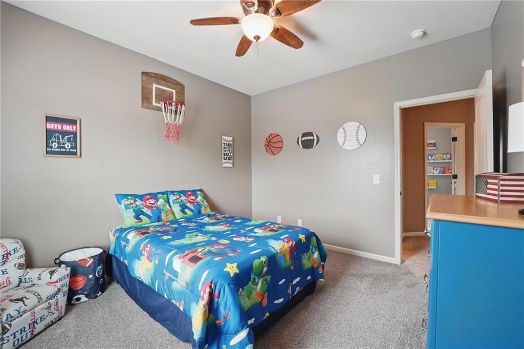 10136 N Wallace Avenue — photo 26