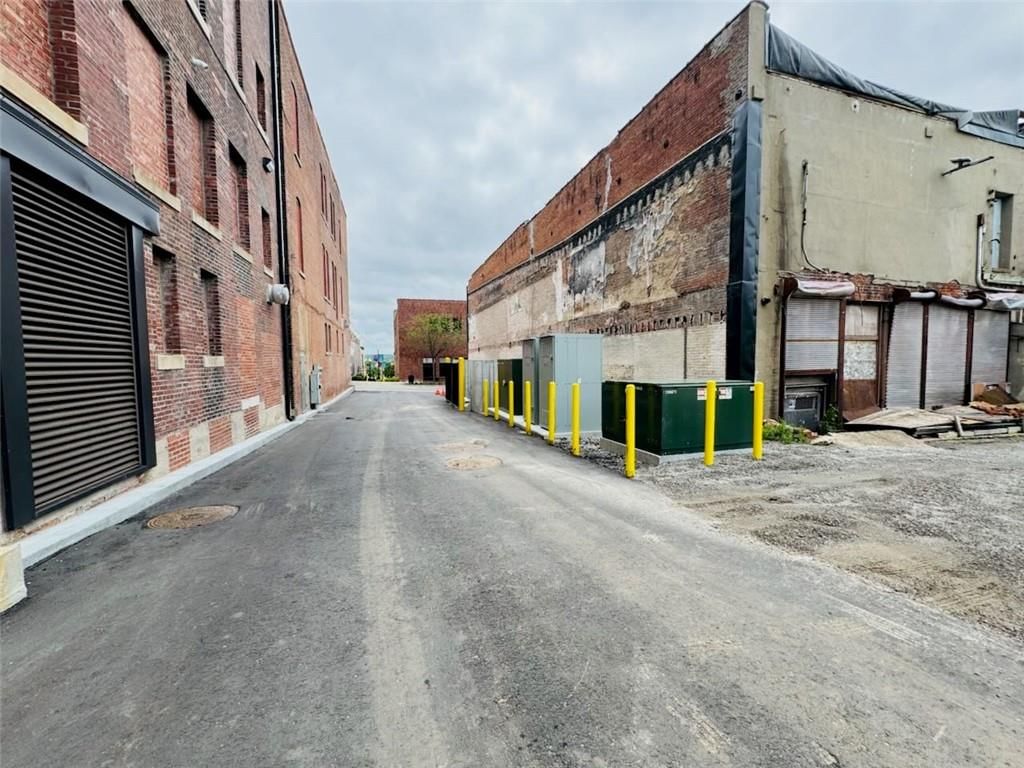 509 Felix Street — photo 4