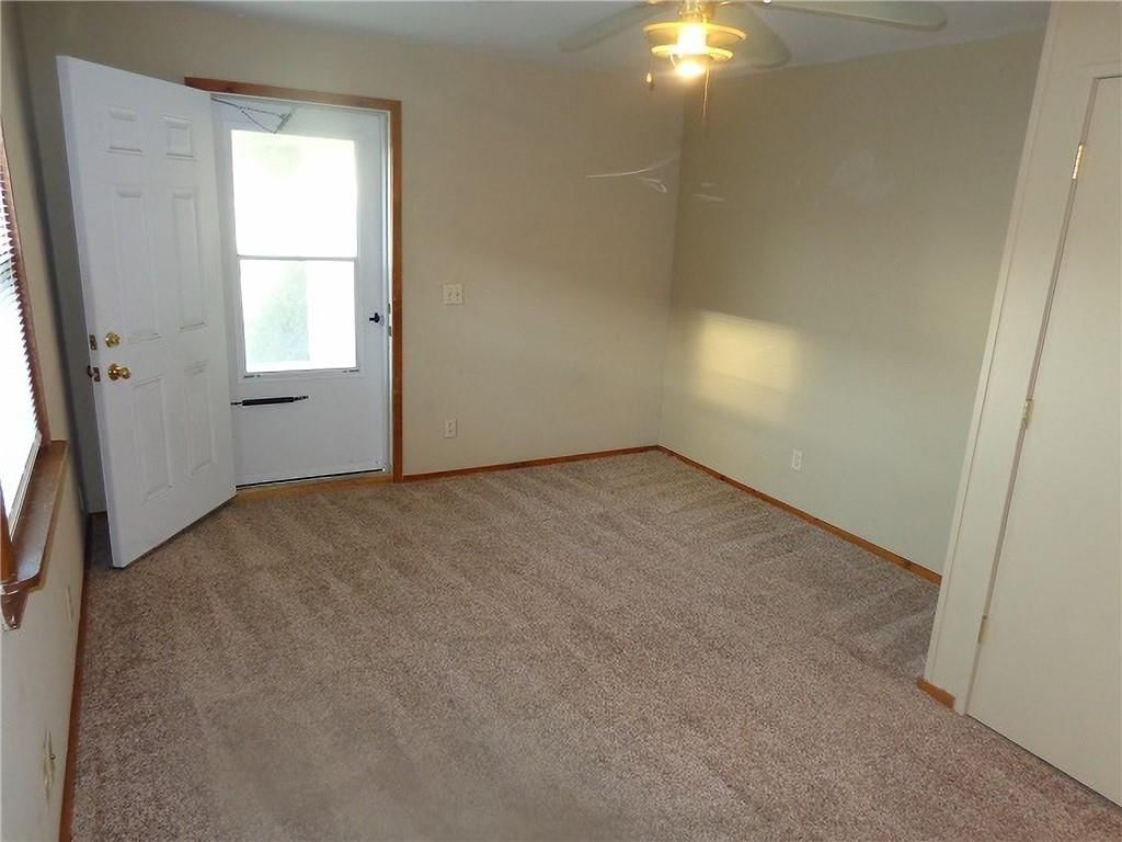 100 W Adams Street — photo 4