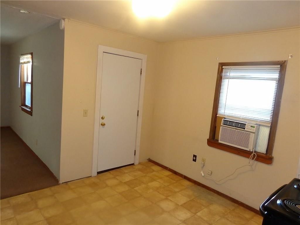 100 W Adams Street — photo 6