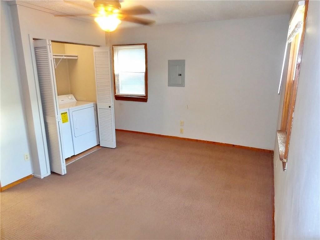 100 W Adams Street — photo 9