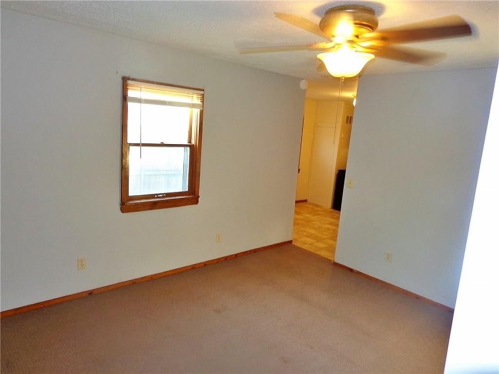 100 W Adams Street — photo 11