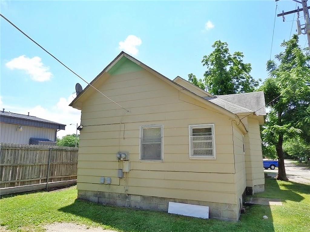 100 W Adams Street — photo 19