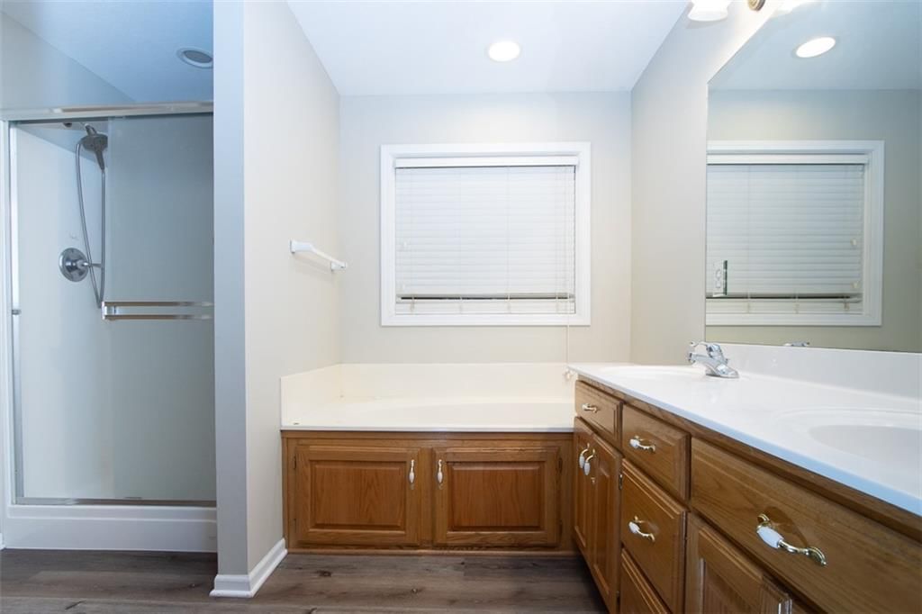 1 0 6 Deerfield Drive — photo 22