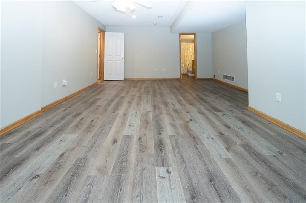 1 0 6 Deerfield Drive — photo 34