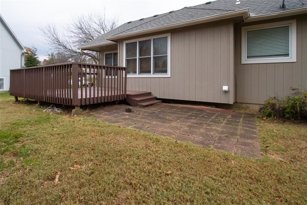 1 0 6 Deerfield Drive — photo 39