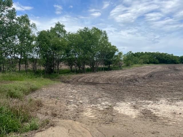 0002 Crescent Hill Road — photo 2