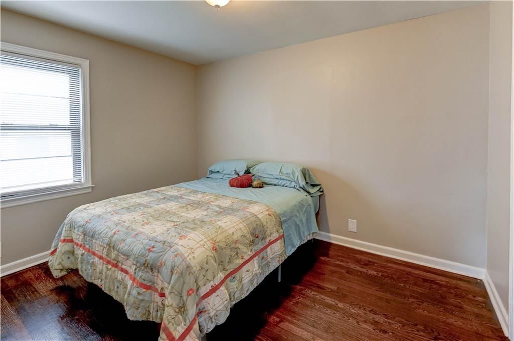 Photo 17 of 30 - 8604 E 79th Street