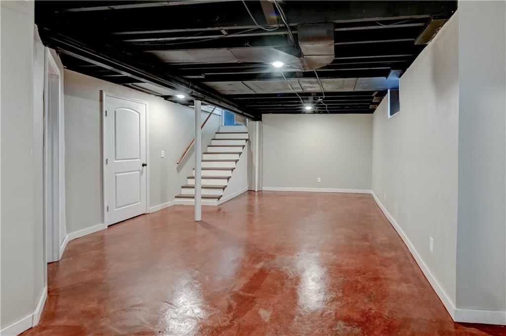 Photo 22 of 30 - 8604 E 79th Street