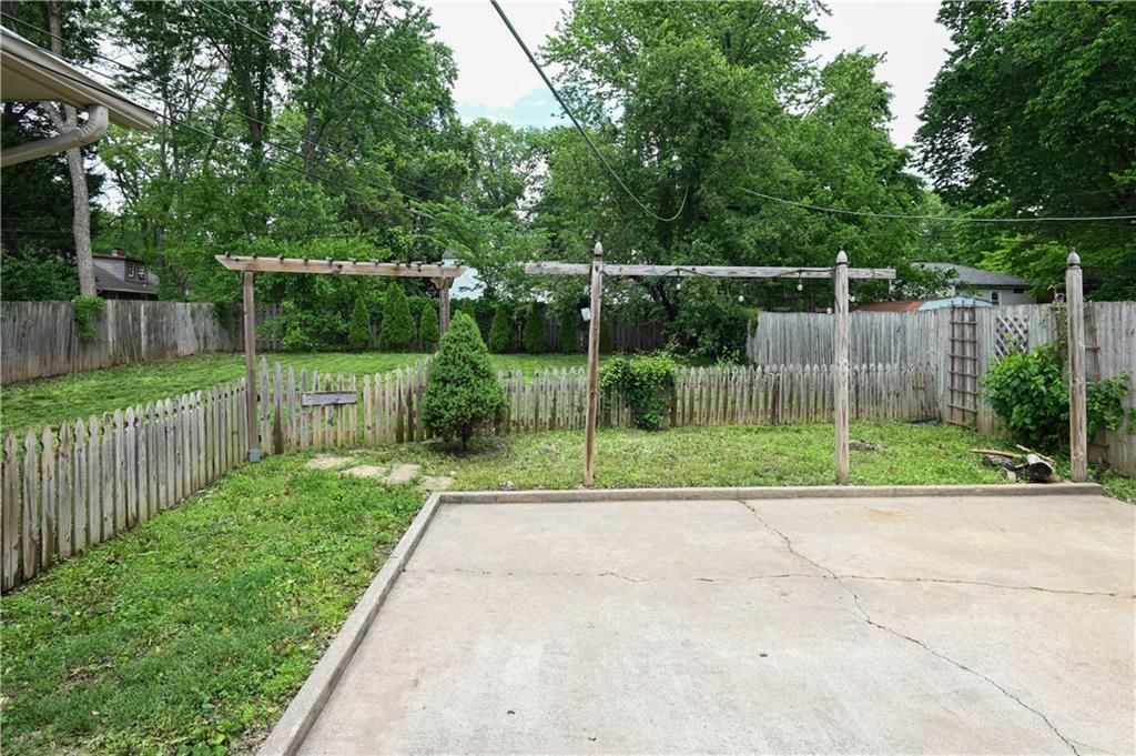 Photo 28 of 30 - 8604 E 79th Street