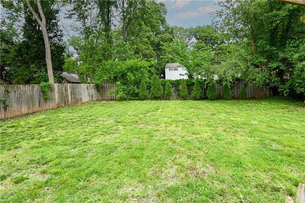 Photo 29 of 30 - 8604 E 79th Street