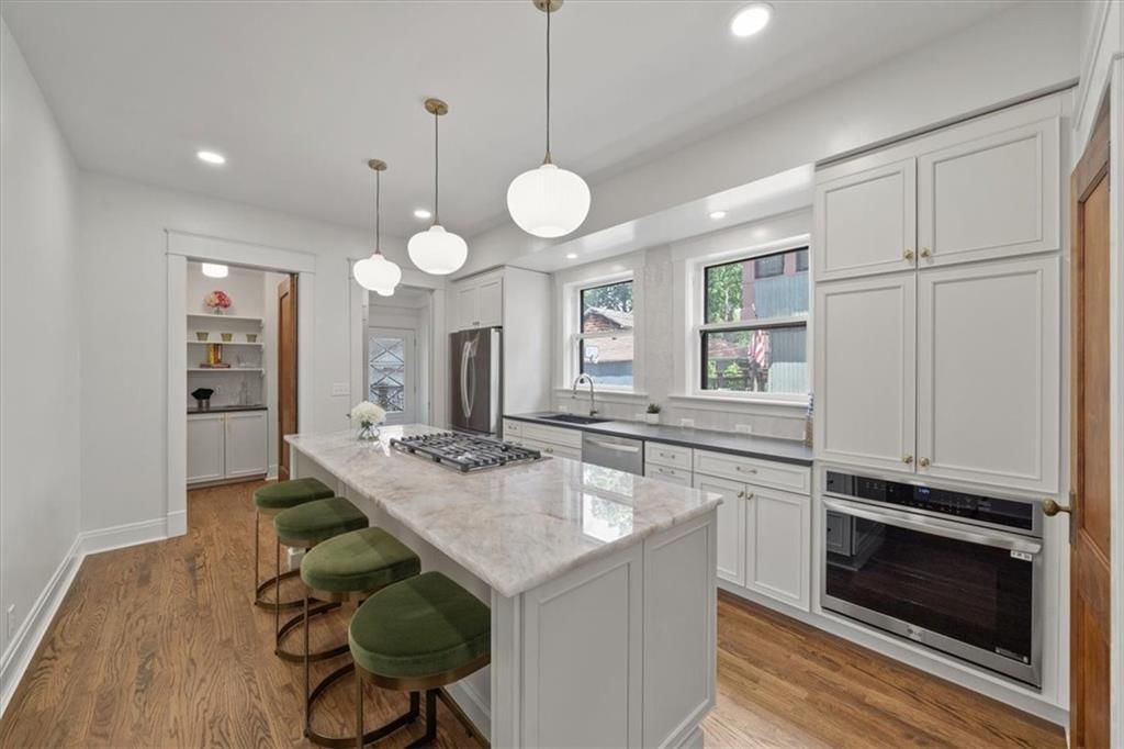 3630 Charlotte Street — photo 21