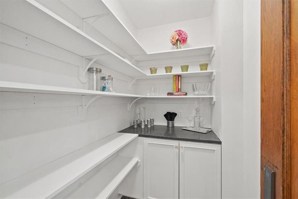 3630 Charlotte Street — photo 25