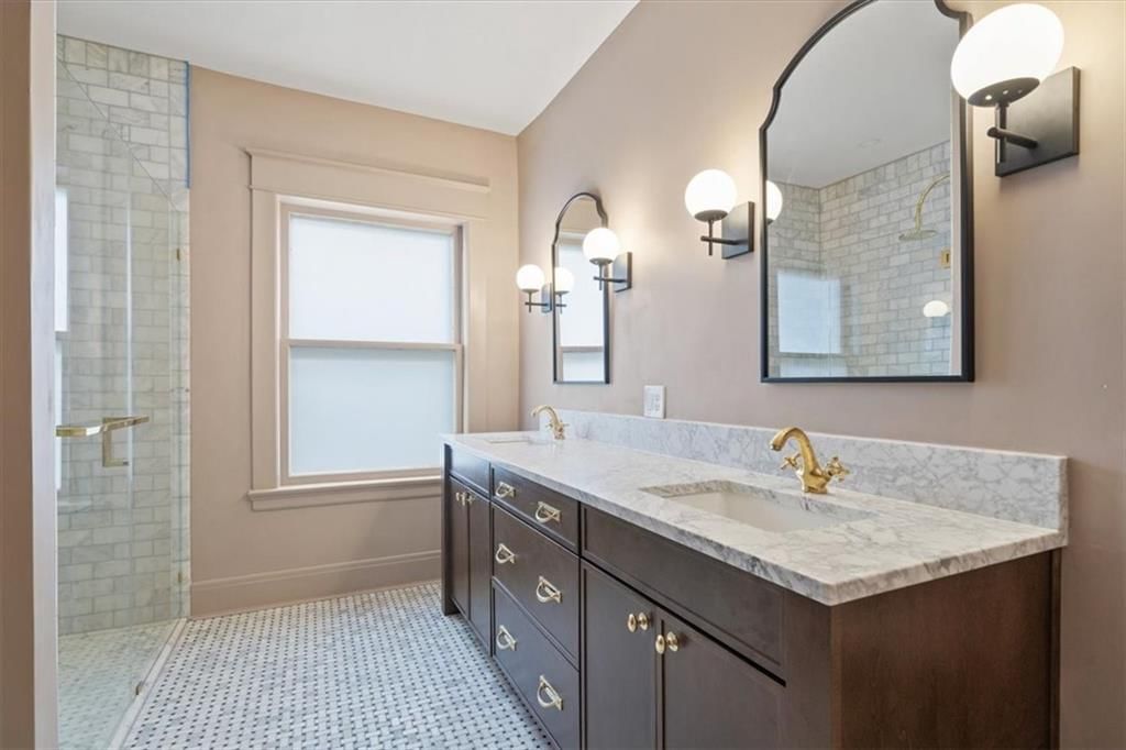 3630 Charlotte Street — photo 31