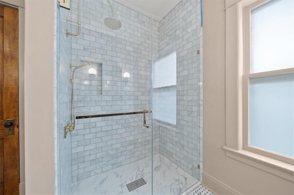 3630 Charlotte Street — photo 32
