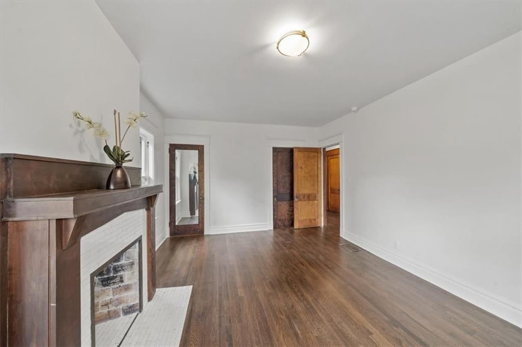 3630 Charlotte Street — photo 38