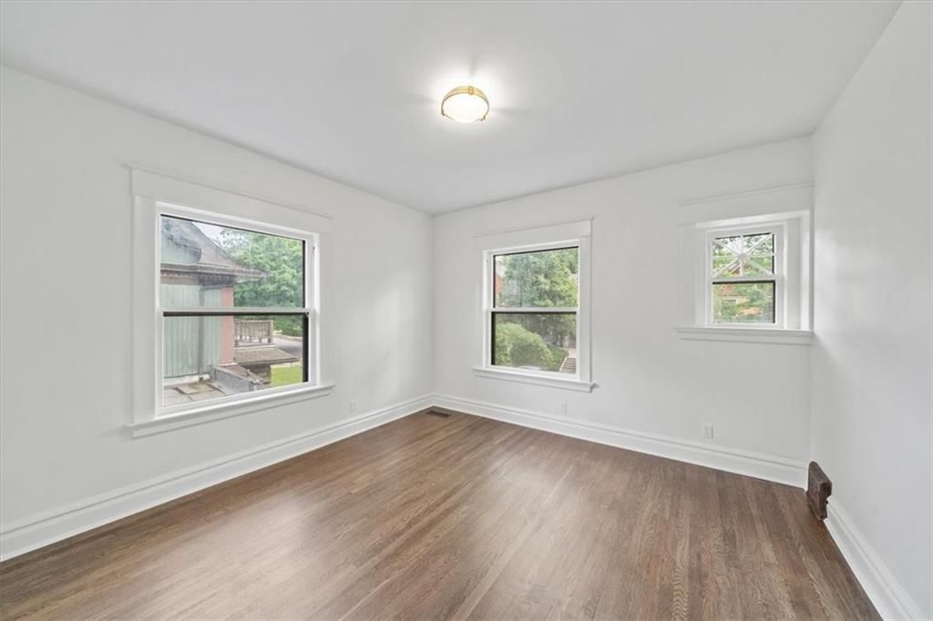 3630 Charlotte Street — photo 41