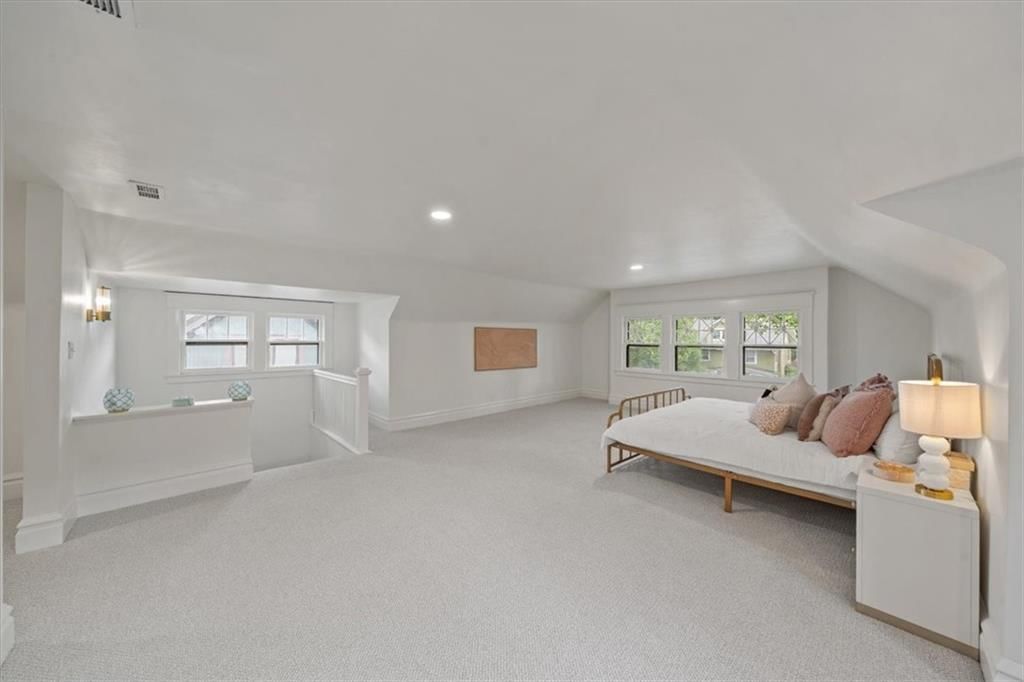3630 Charlotte Street — photo 47