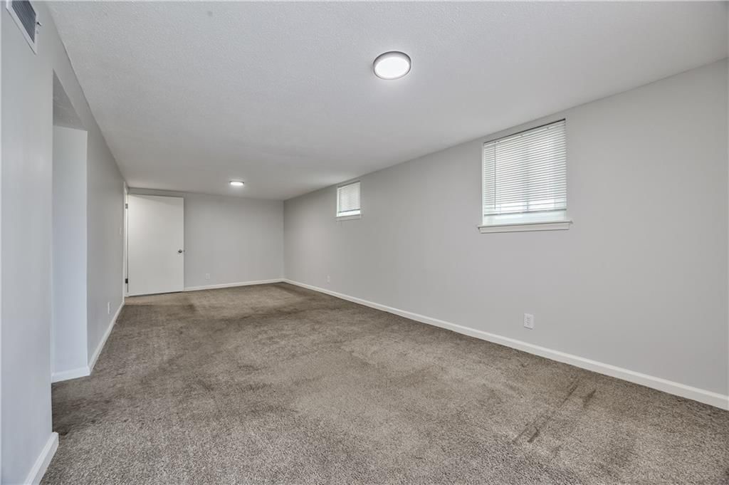 9415 Bluejacket Street — photo 16