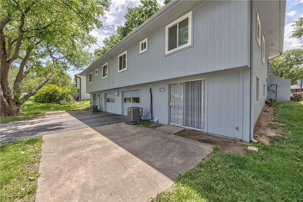 9415 Bluejacket Street — photo 18