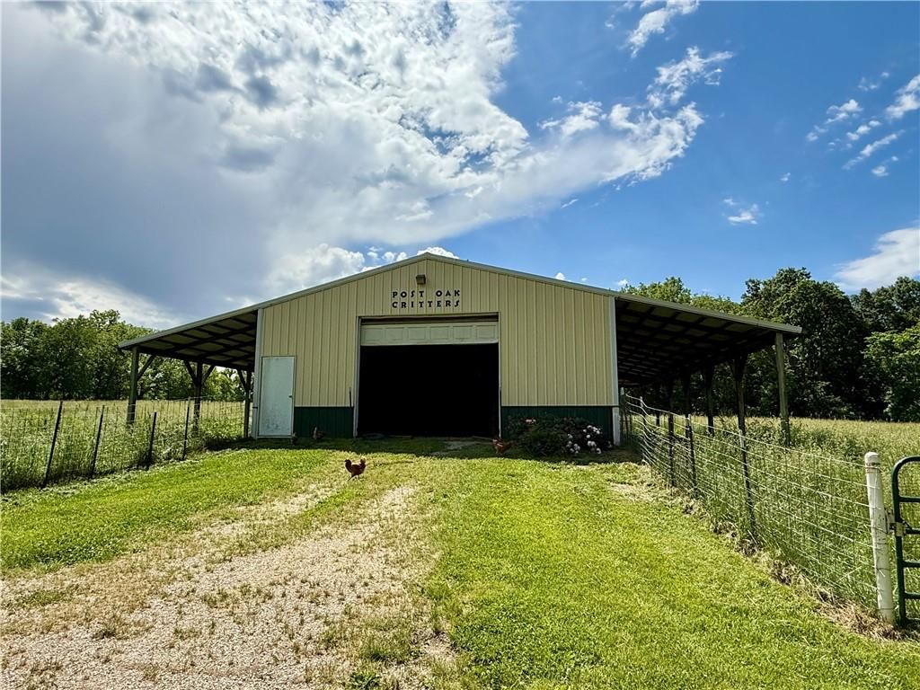 450 SW 725th Road — photo 3